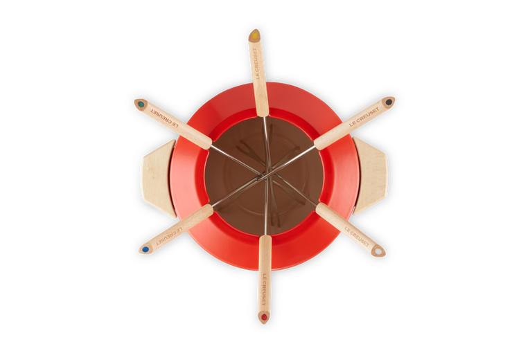 Set fonduta in ghisa vetrificata con manici in legno